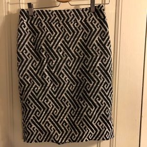 ANN TAYLOR geometric print pencil skirt